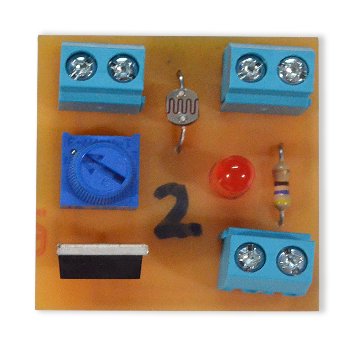 Adjustable-Light-Sensor-Solder-Kit-1.png
